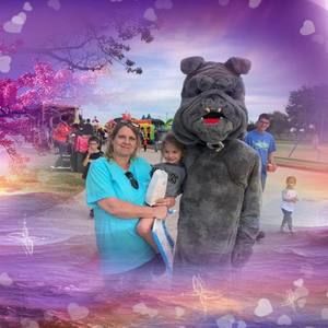 Meet your Posher, Debbie